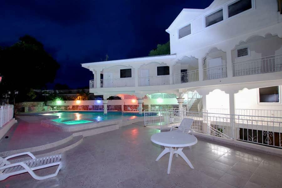 Residence Royale Hotel Cap-Haitien Exterior photo