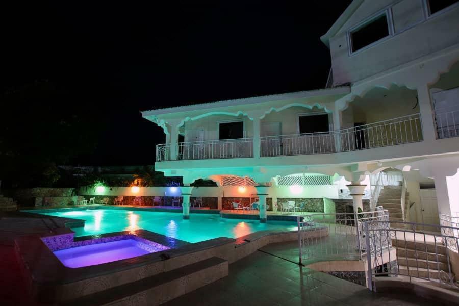 Residence Royale Hotel Cap-Haitien Exterior photo
